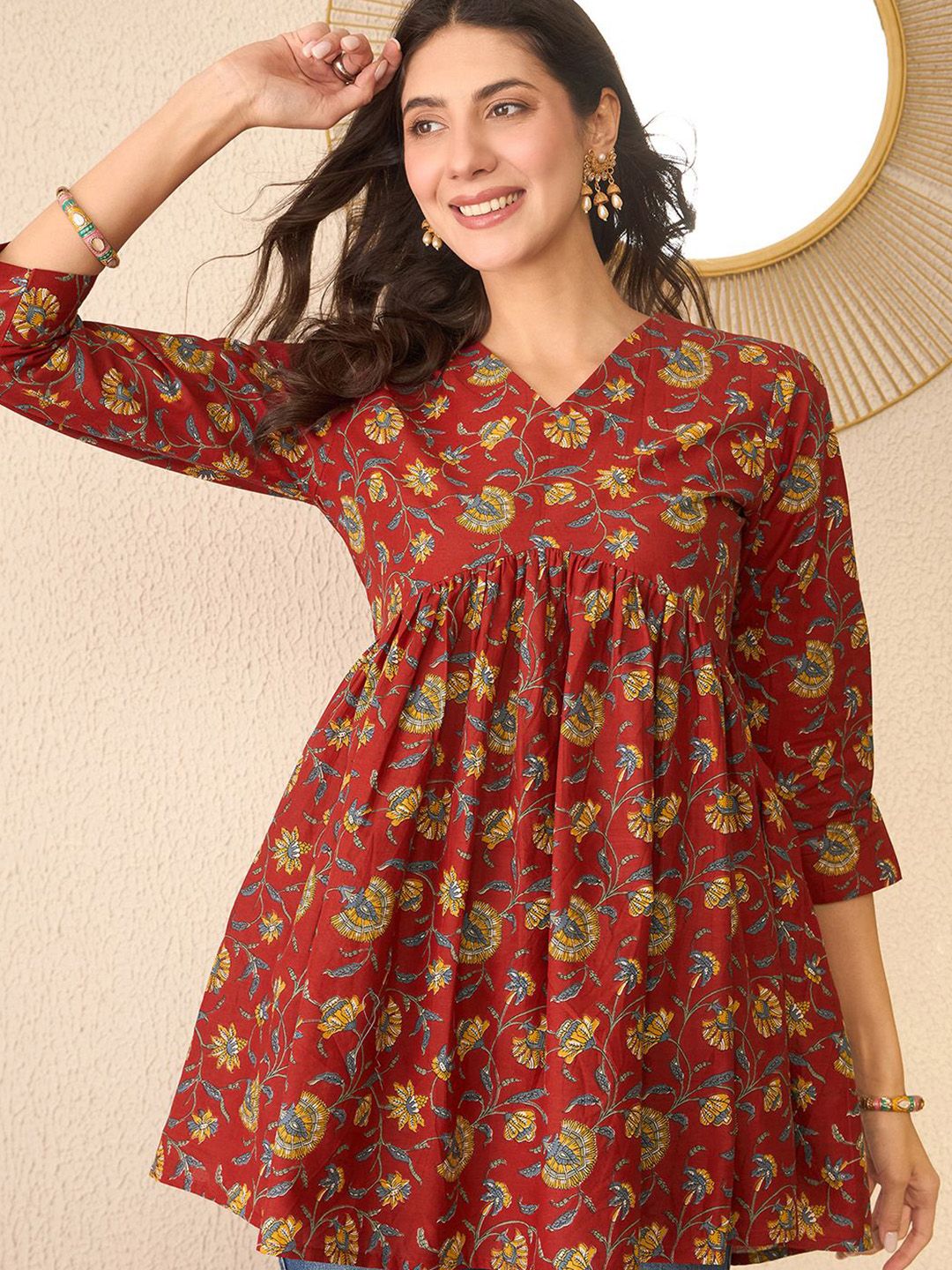 KALINI Women Floral Print Peplum V-Neck Regular Top