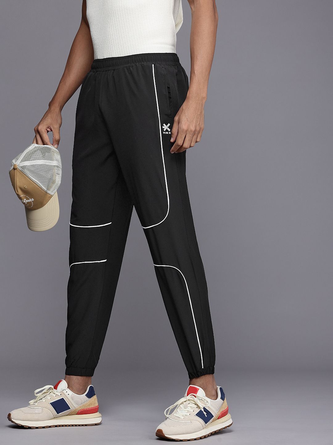 HRX by Hrithik Roshan Men Regular Fit Joggers