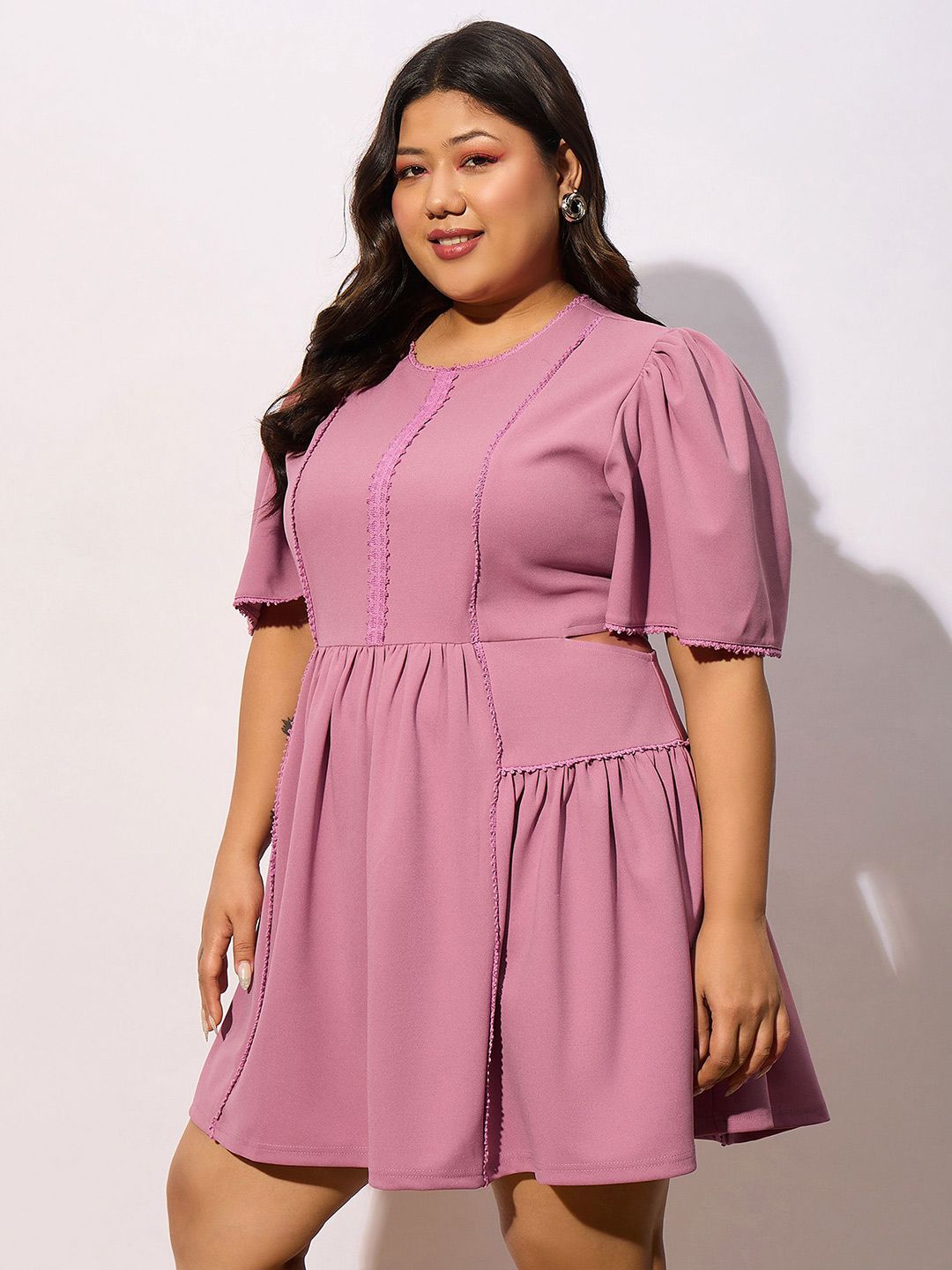 SASSAFRAS Curve Plus Size Pink Round Neck Puff Sleeves Gathered Fit & Flare Dress