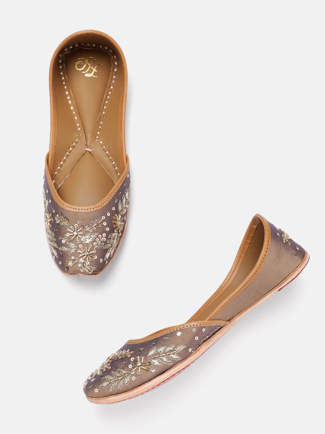House of Pataudi Women Floral Embroidered Leather Mojaris