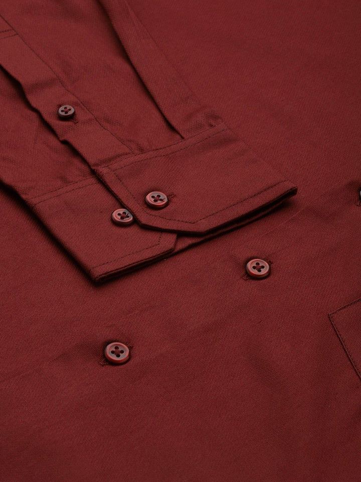 Hancock Men Burgundy Solid Slim Fit Pure Cotton Formal Shirt