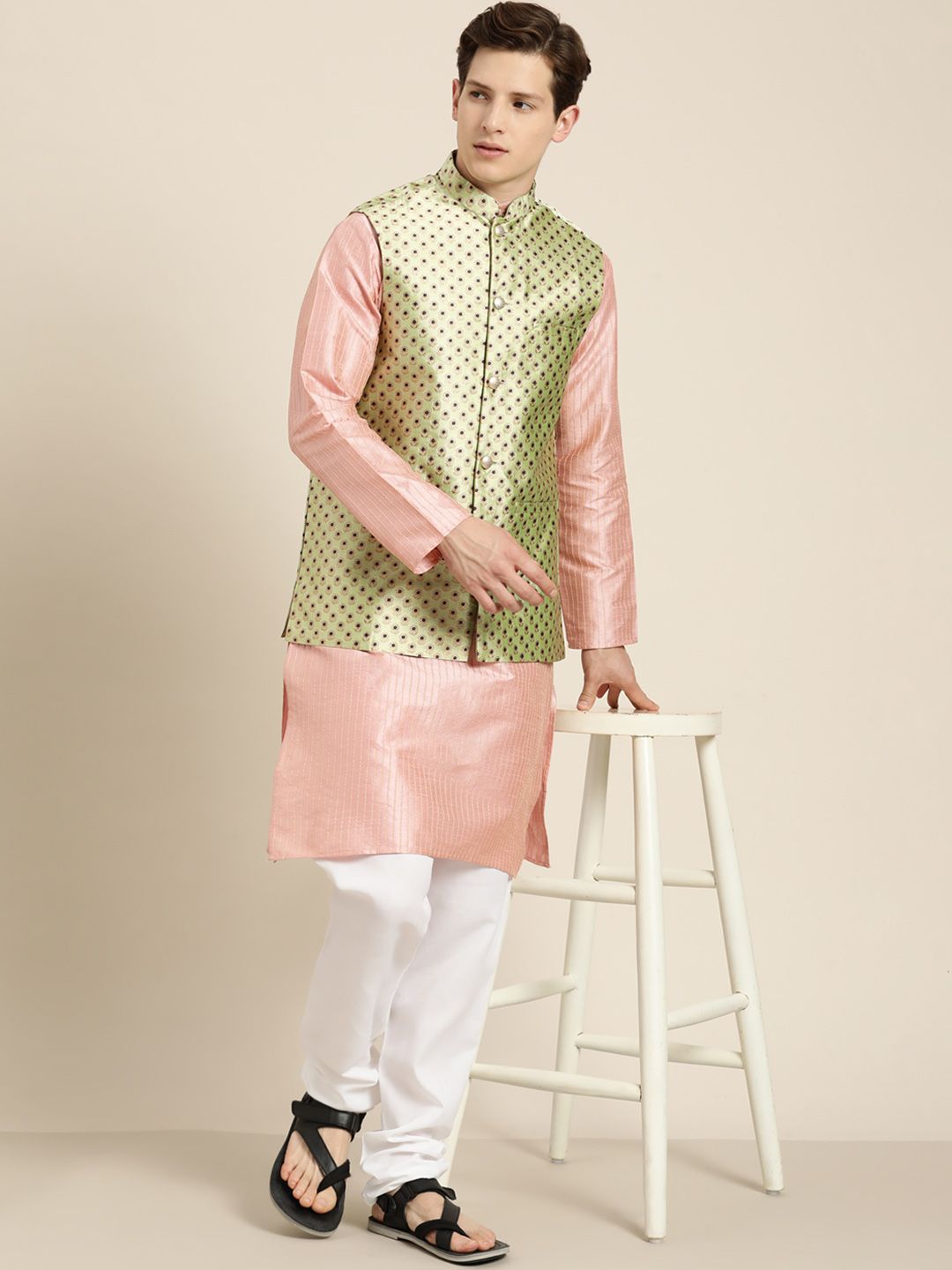 SOJANYA Men Pink Striped Kurta with Pyjamas  & Nehru Jacket