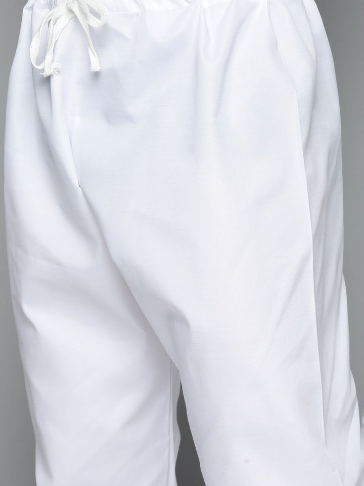 Jompers Men Floral Embroidered Chikankari Pure Cotton Kurta with Pyjamas