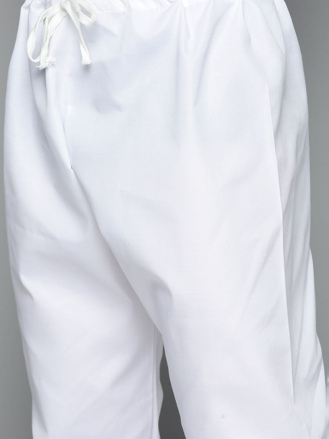 Jompers Men Floral Embroidered Chikankari Pure Cotton Kurta with Pyjamas
