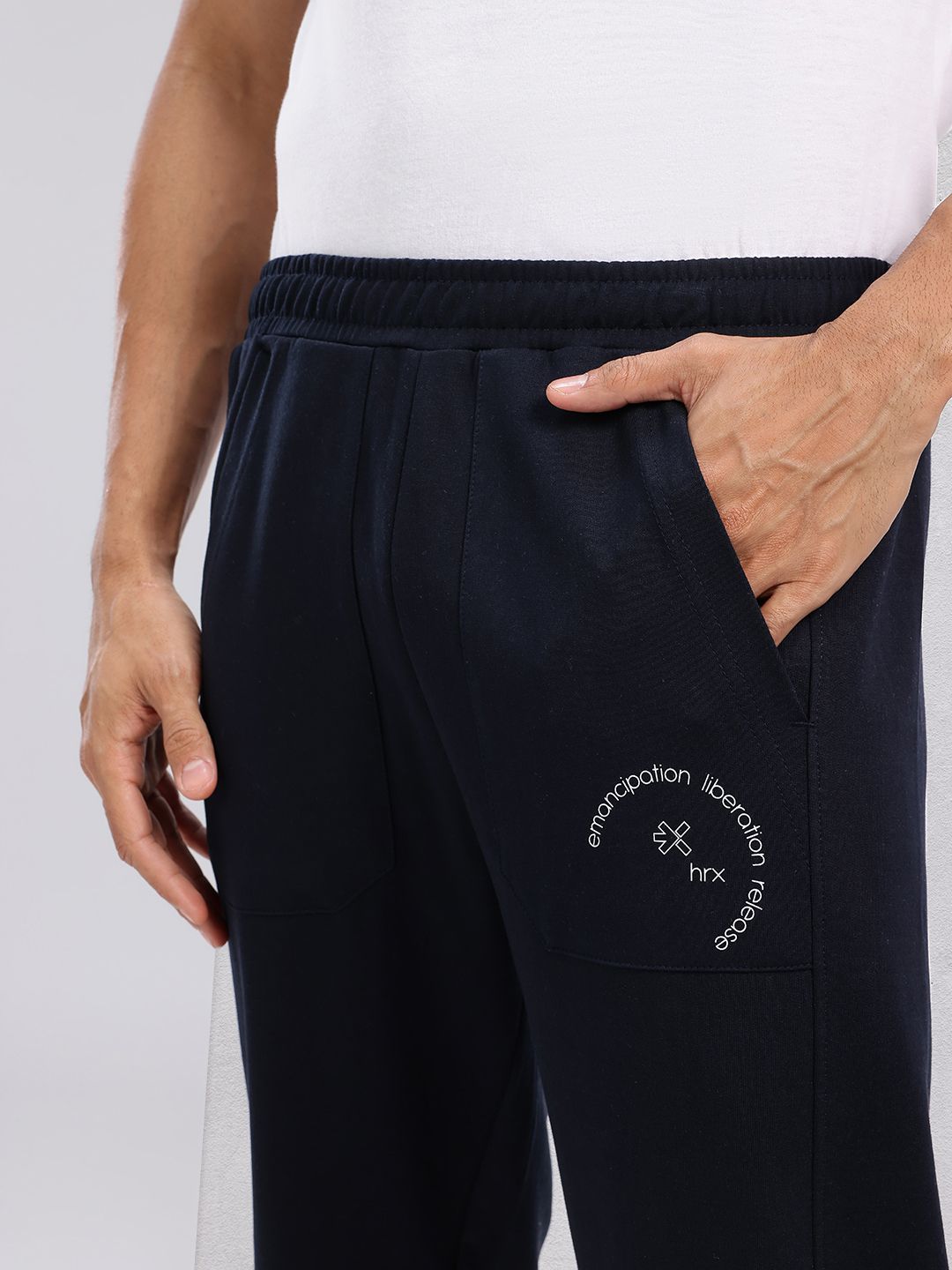 HRX by Hrithik Roshan Men Placement Print Yoga Joggers