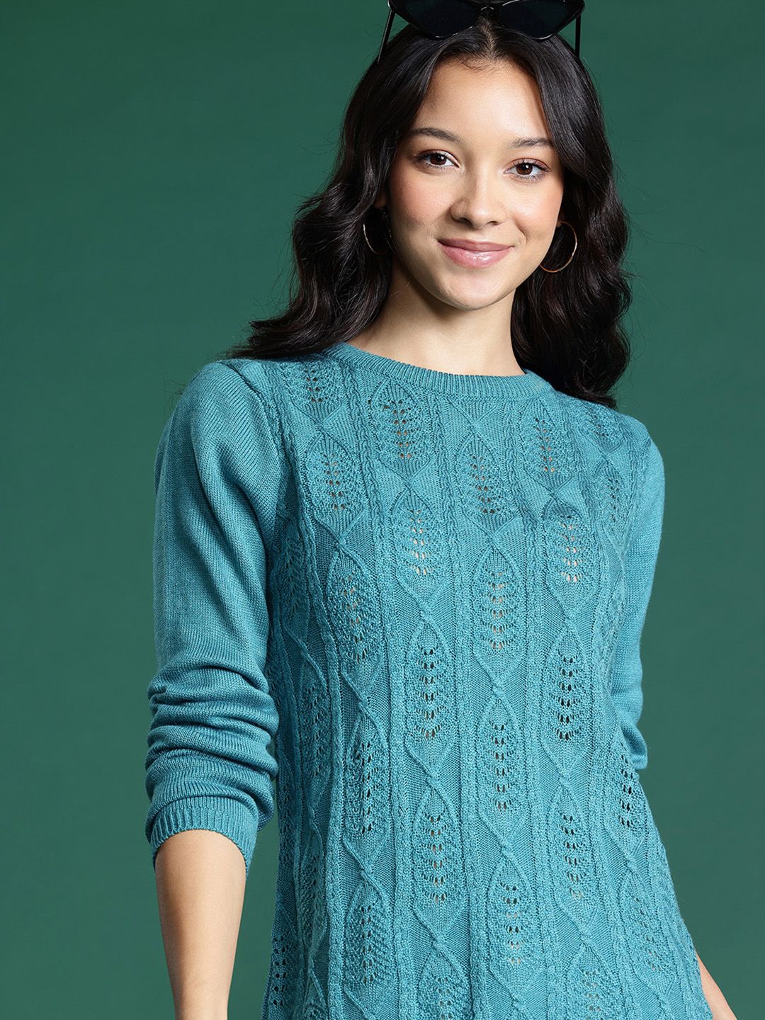 DressBerry Open Knit Acrylic Pullover