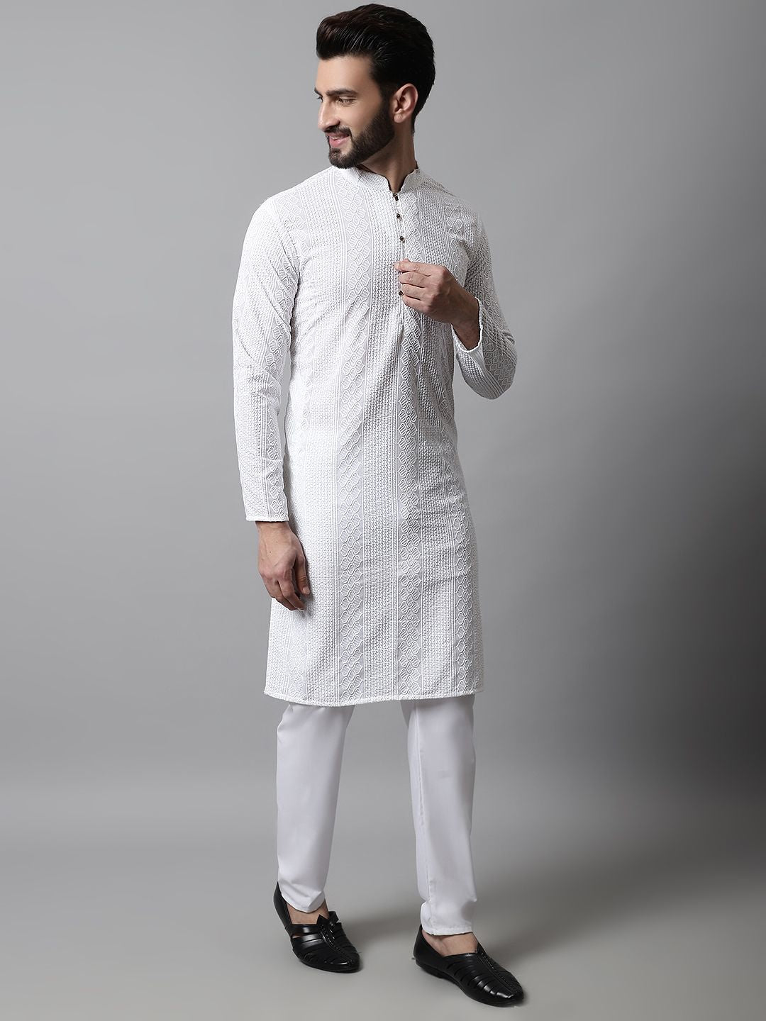 Jompers Men White Embroidered Kurta with Pyjamas
