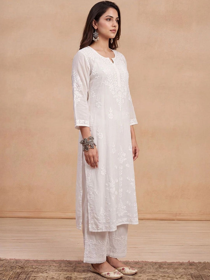 Rumah Wanita Chikankari Kurta Bersulam Chikankari Modal Putih