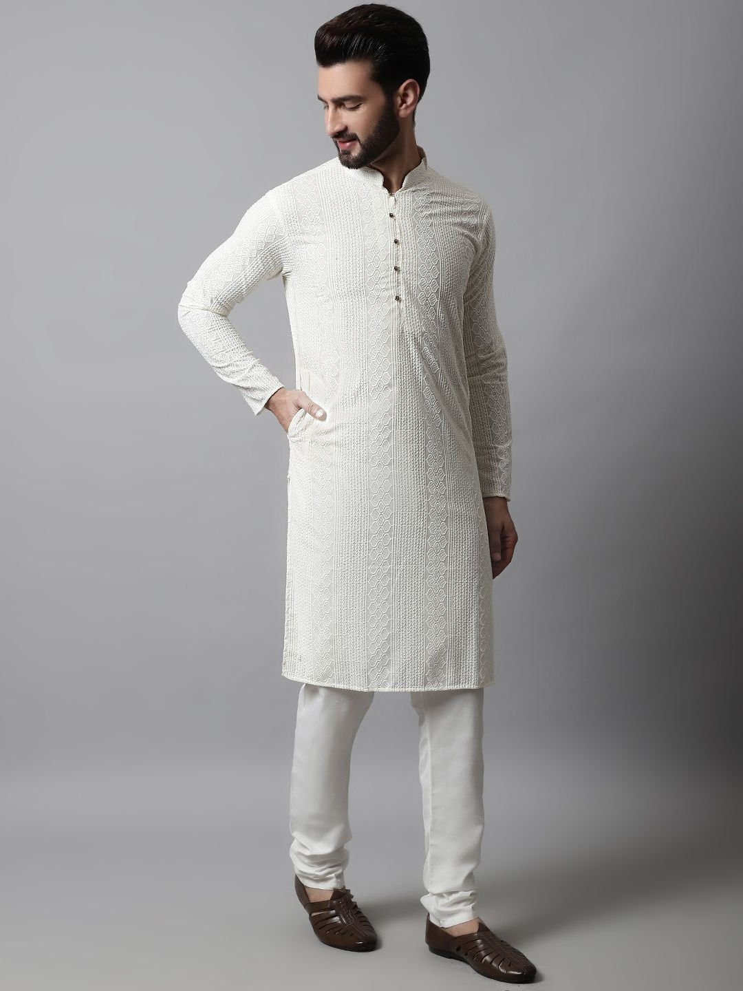 Jompers Men Cream-Coloured Self Design Kurta with Pyjamas