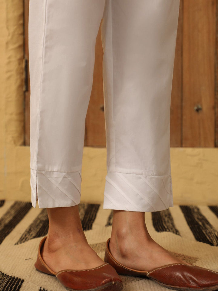 House of Chikankari Women White Cotton Solid Seluar