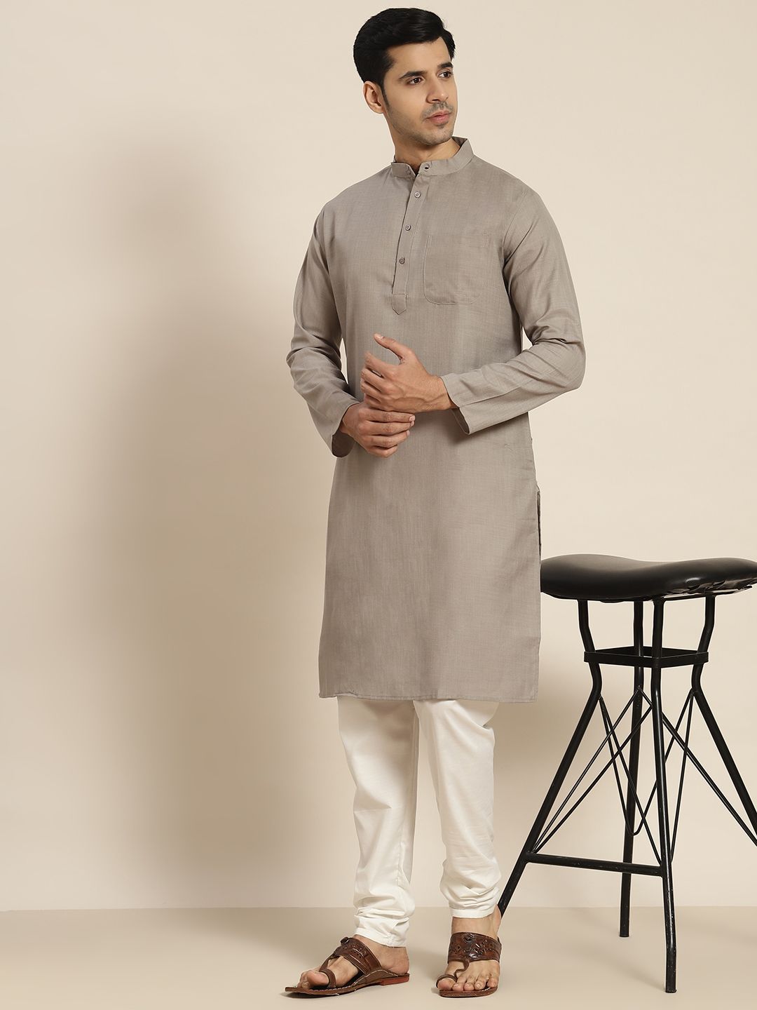 SOJANYA Men Grey Solid Kurta