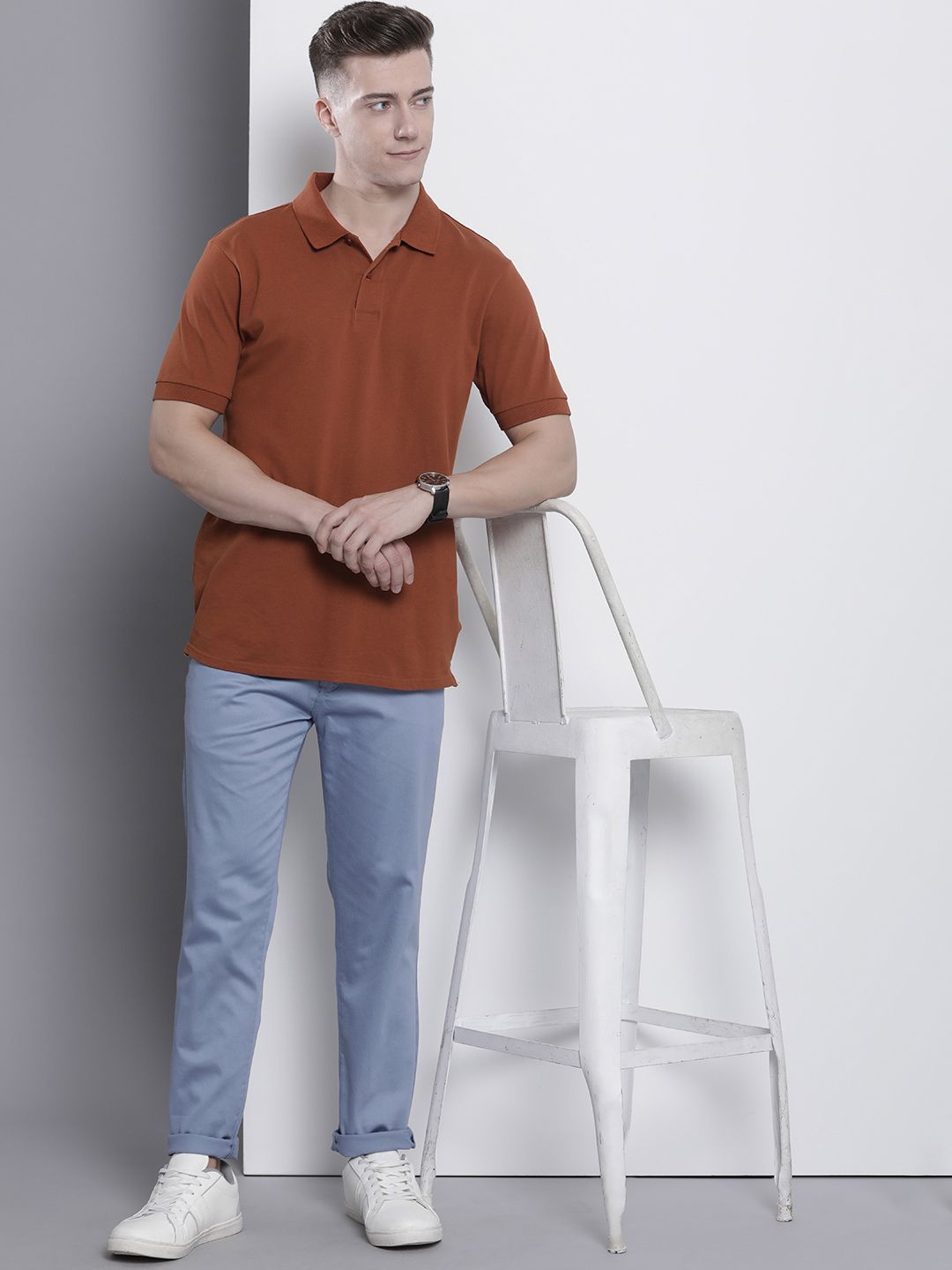 The Indian Garage Co Men Solid Slim Fit Chinos Trousers