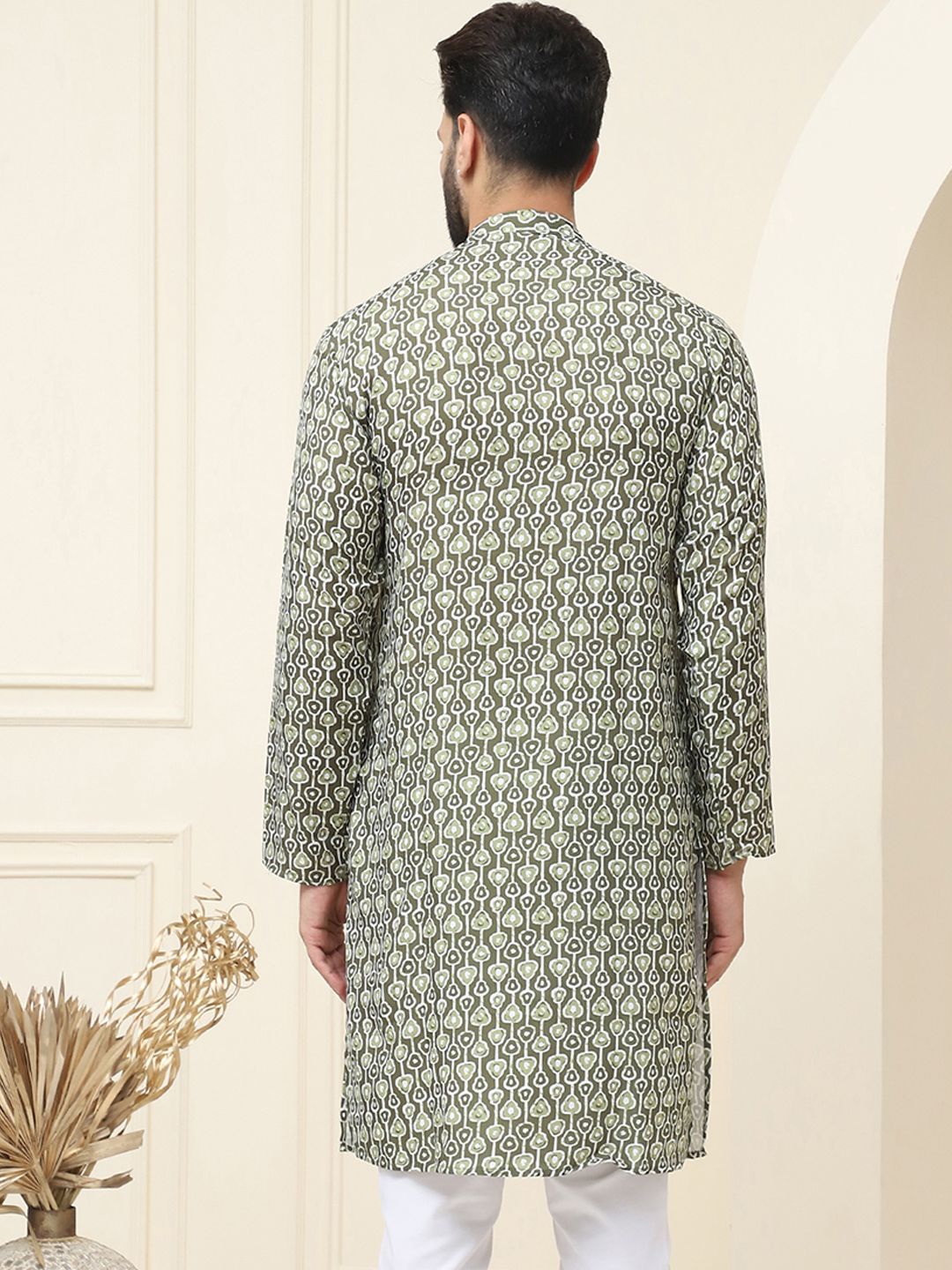 SOJANYA Band Collar Geometric Printed Pure Cotton Straight Work Kurta