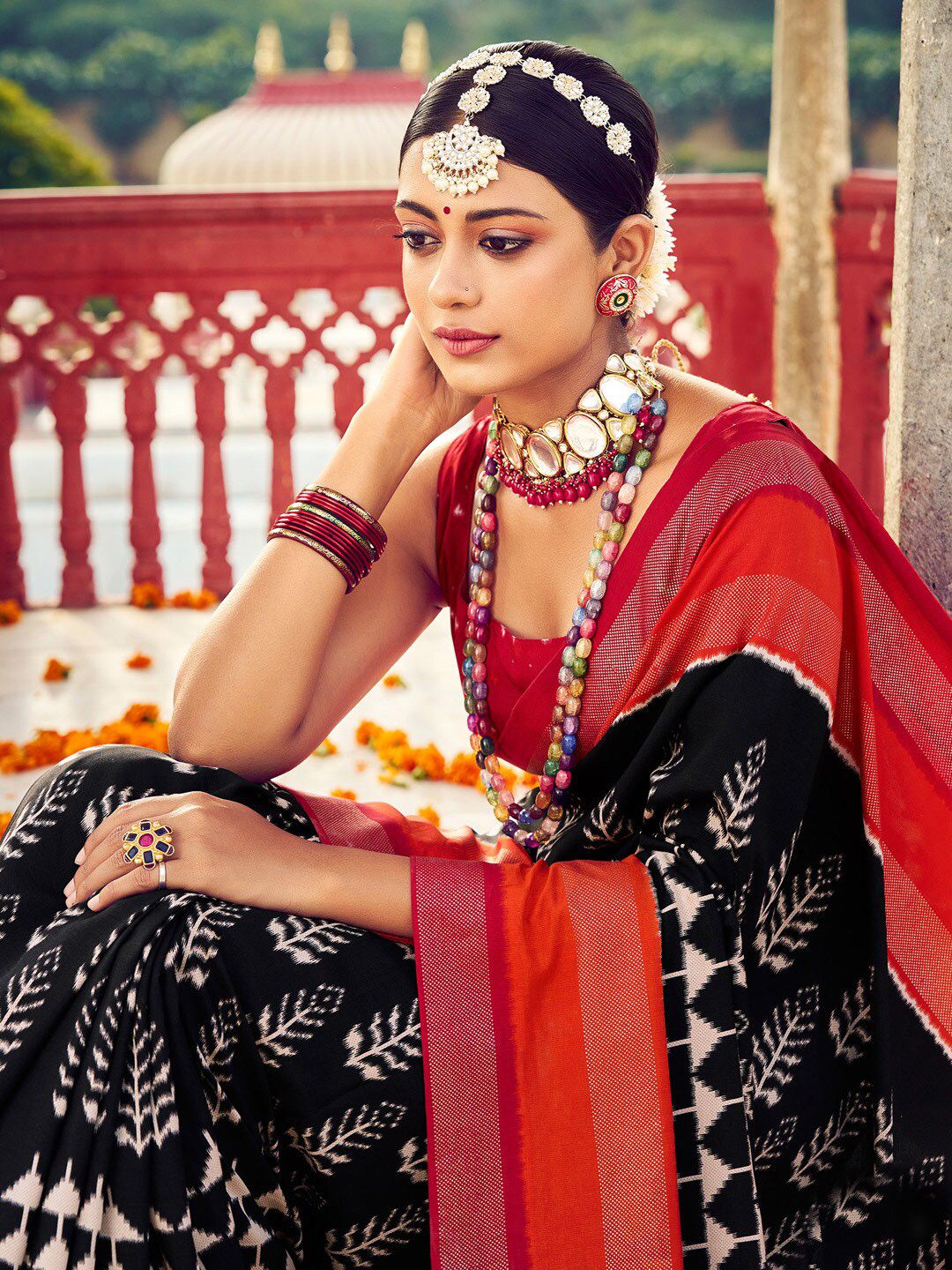 Saree mall Ethnic Motifs Printed Zari Ikat Sarees