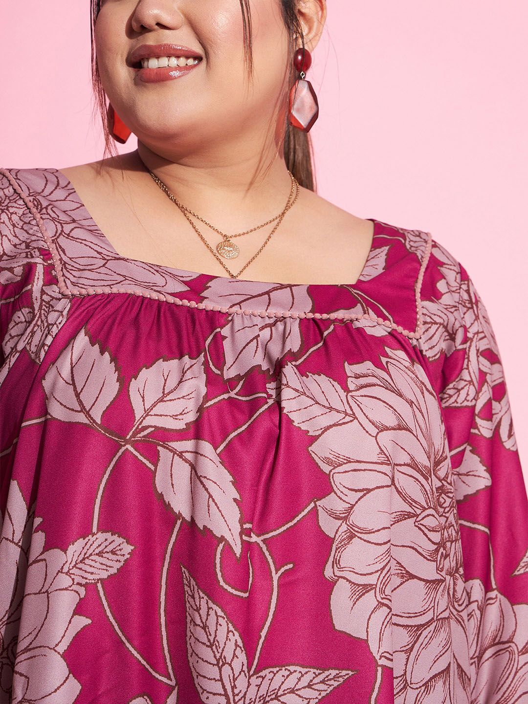 SASSAFRAS Curve Plus Size Magenta Floral Printed Square Neck Top