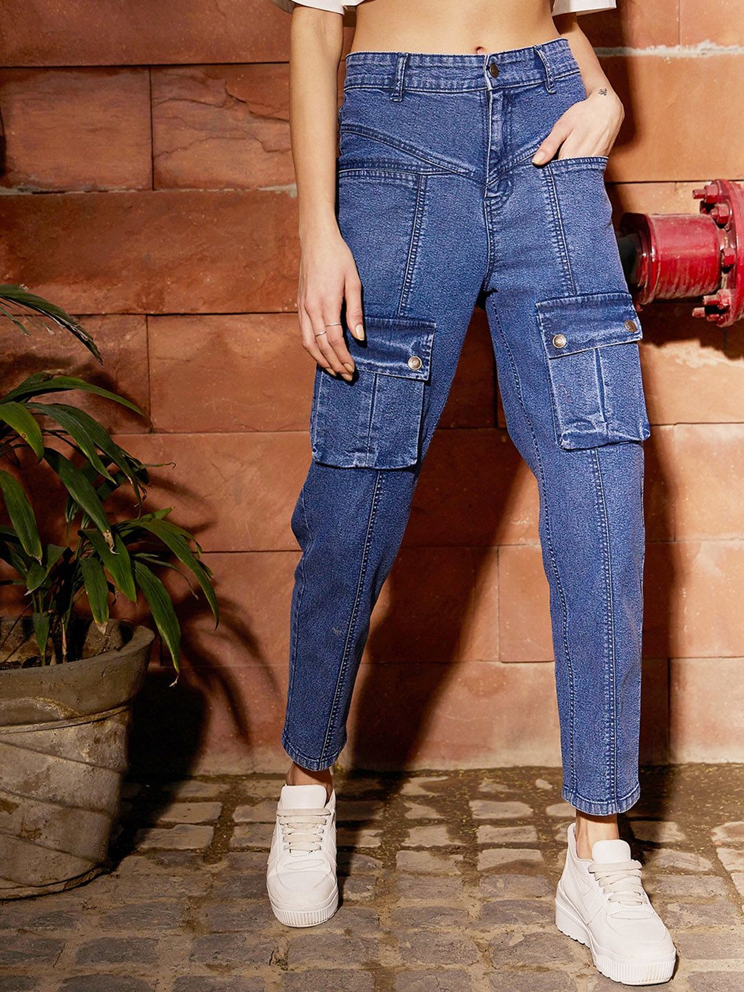 SASSAFRAS Women Stretchable Mid-Rise Jeans