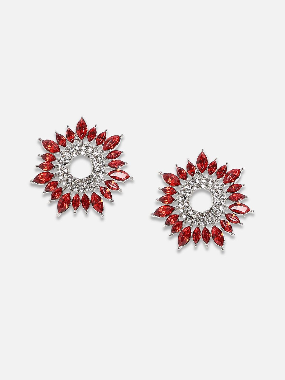 Anting-anting kancing bunga bersalut perak