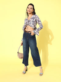Berrylush Women Classic White Floral Cropped Top