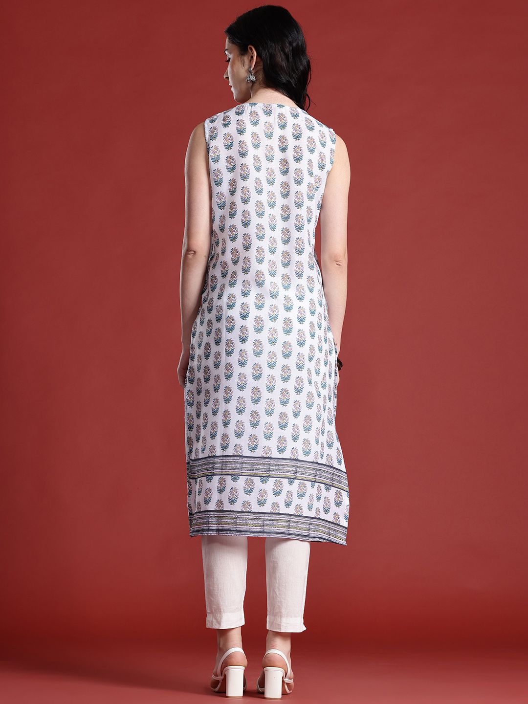 Anouk Ethnic Motifs Print Thread Work Kurta