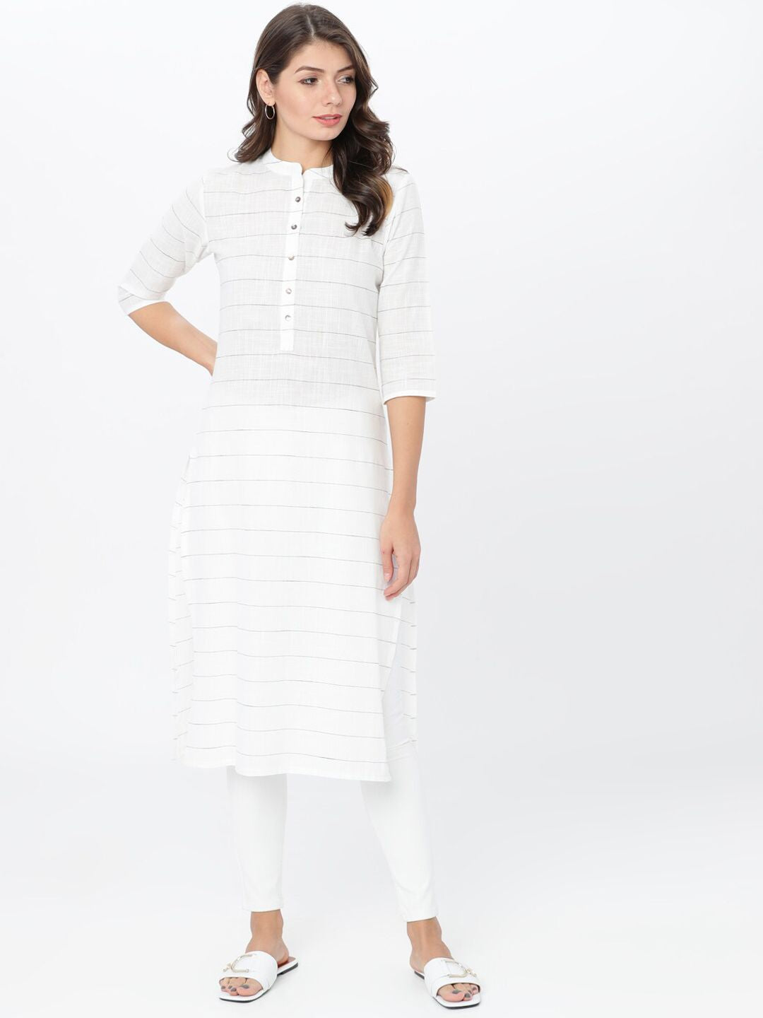 Vishudh Women Off-White & Black Solid Straight Kurta