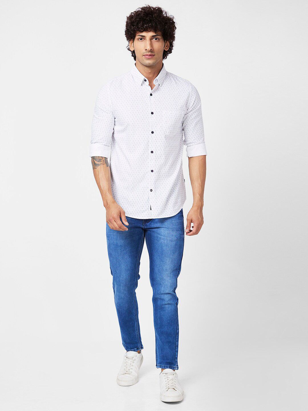SPYKAR Slim Fit Micro Ditsy Printed Casual Shirt