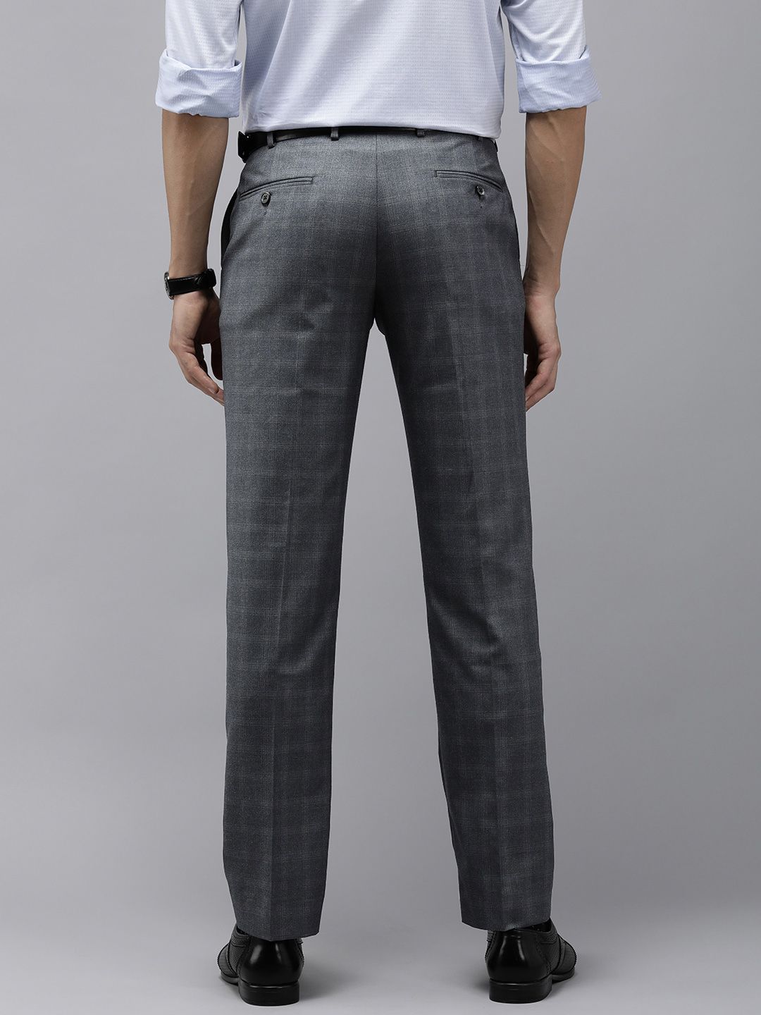 Park Avenue Men Mid-Rise Checked Smart Trousers