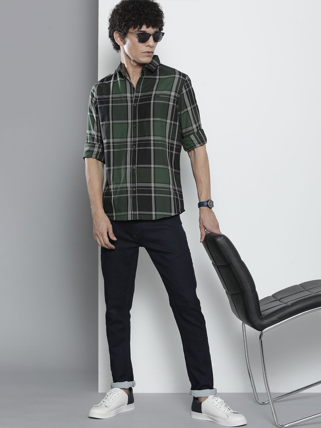The Indian Garage Co Men Green Checked Casual Shirt