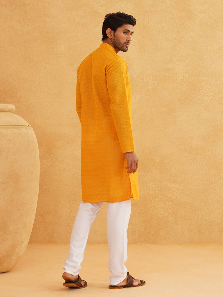 SOJANYA Ethnic Motif Embroidered Thread Work Cotton Straight Kurta