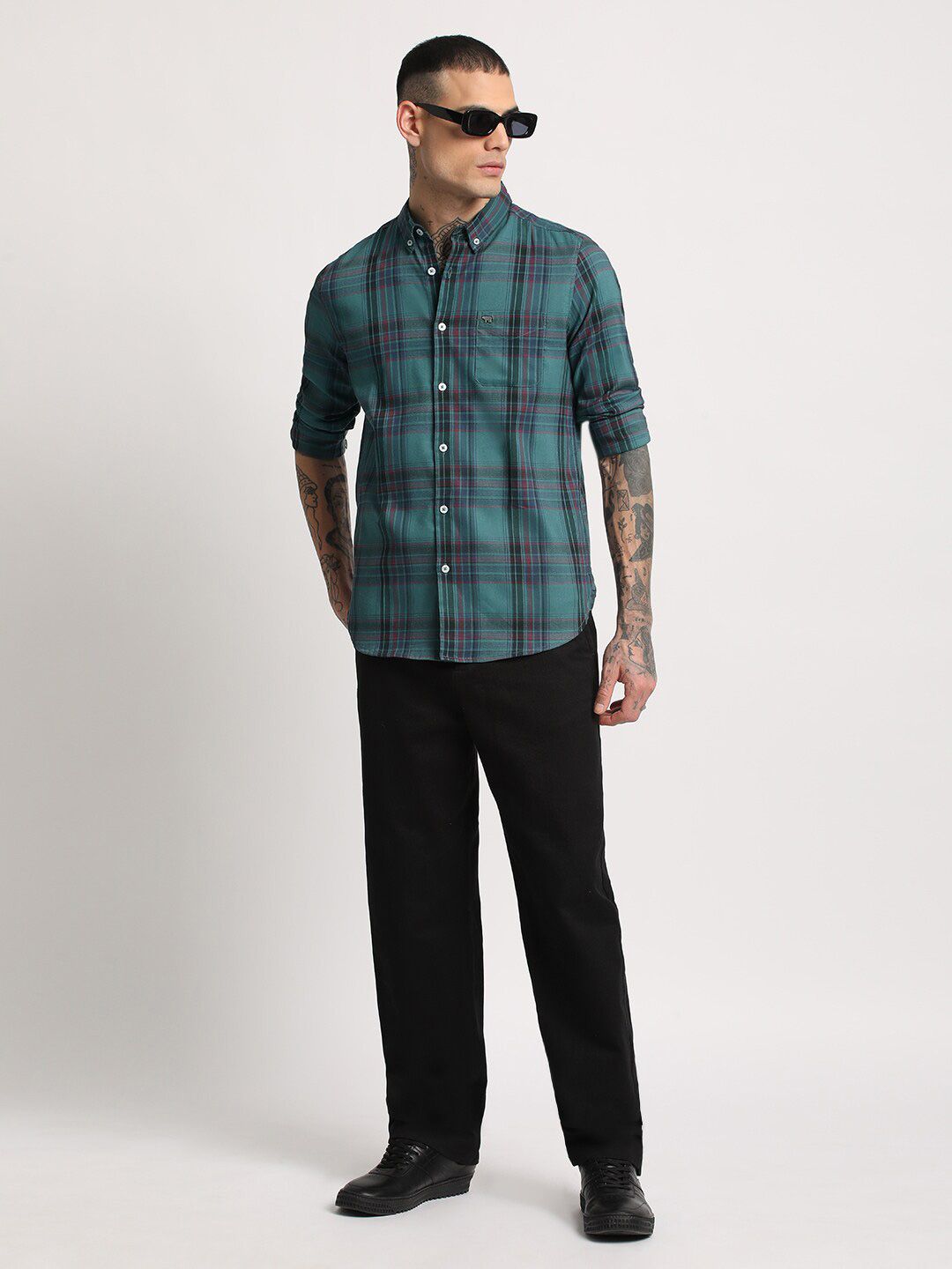 THE BEAR HOUSE Men Checked Slim Fit Button-Down Collar Casual Shirt