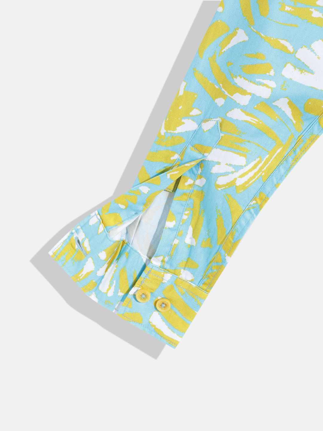 Monte Carlo Boys Abstract Printed Casual Smart Fit Shirt