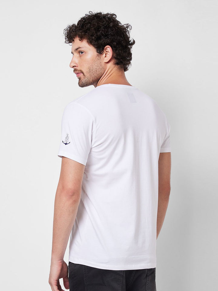 SPYKAR Typography Printed Slim Fit T-shirt