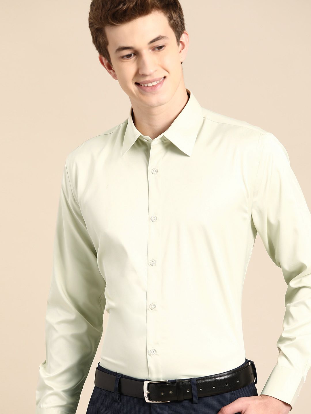 DENNISON Men Smart Slim Fit Opaque Satin Formal Shirt