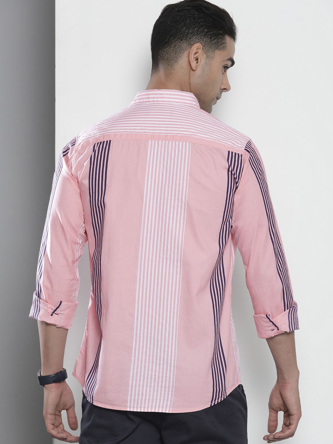 The Indian Garage Co Men Pink & Navy Blue Striped Pure Cotton Casual Shirt