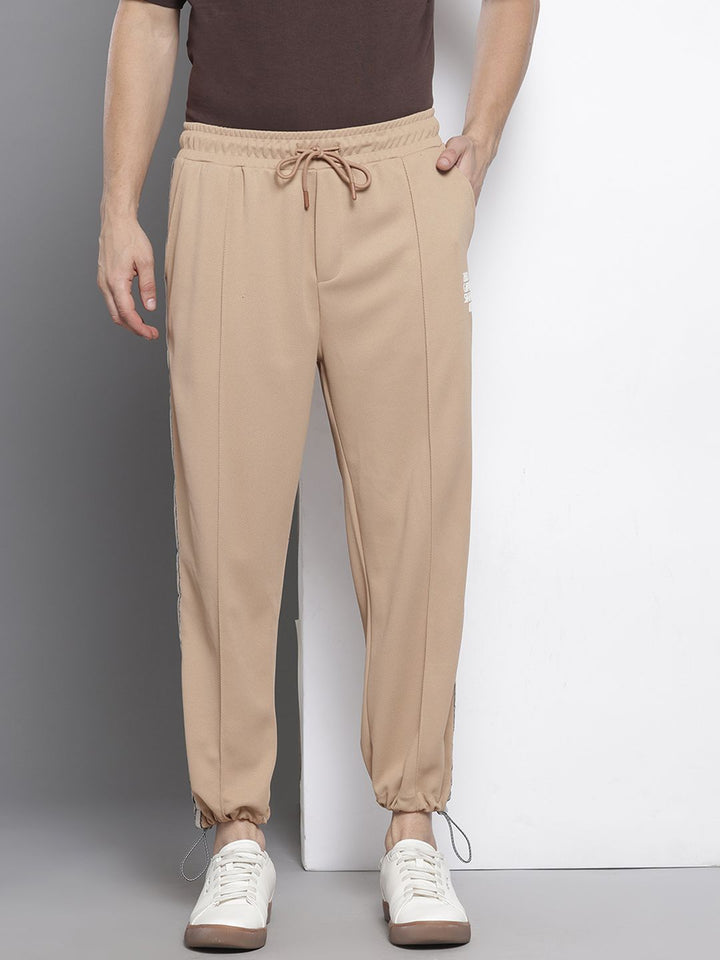 The Indian Garage Co Men Side Taping Toggled Joggers