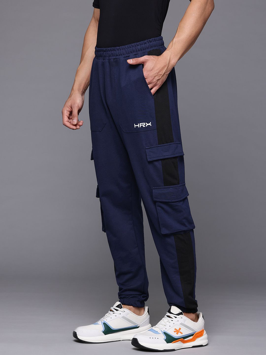 HRX by Hrithik Roshan Men Lifestyle Cargo Style Joggers