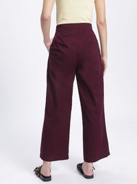 DressBerry Women Versatile Vibes Pleated Cropped Trousers