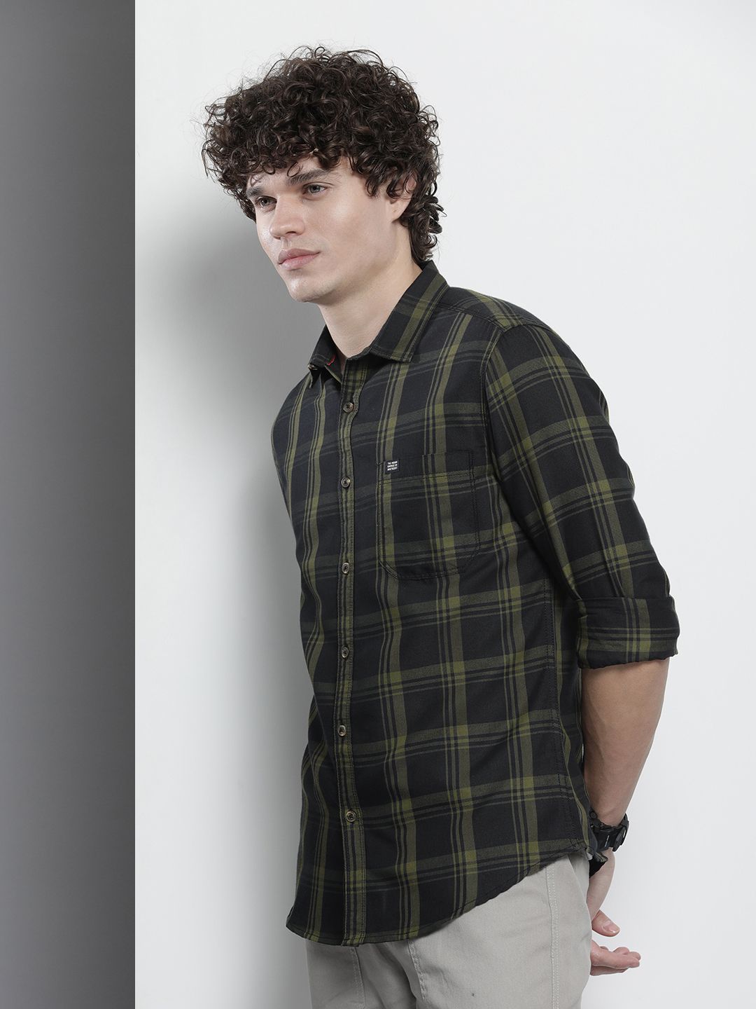 The Indian Garage Co Men Tartan Checked Casual Shirt