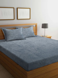 Moda Rapido X KLOTTHE Solid 300 TC Woolen King Bedsheet with 2 Pillow Covers-250X225 cm