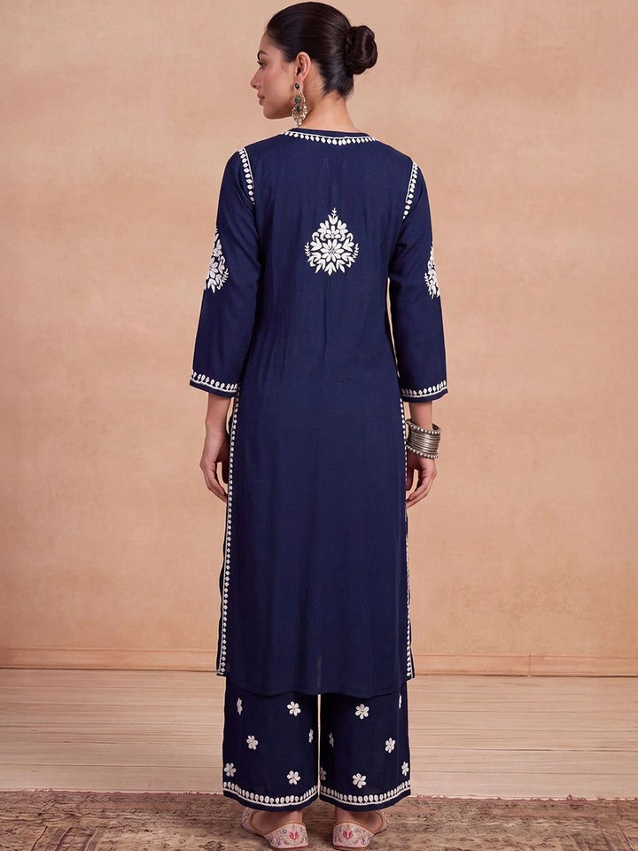 House of Chikankari Women Floral Embroidered Regular Chikankari Kurta with Palazzos