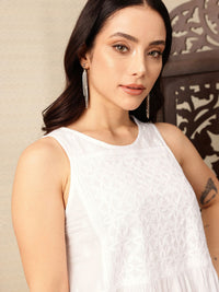 House of Pataudi Sleeveless Thread Work Indie Florals Jashn Kurta