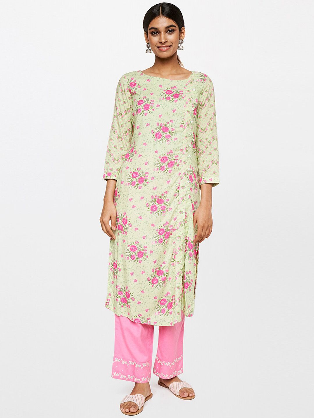 Global Desi Women Floral Printed Kurta