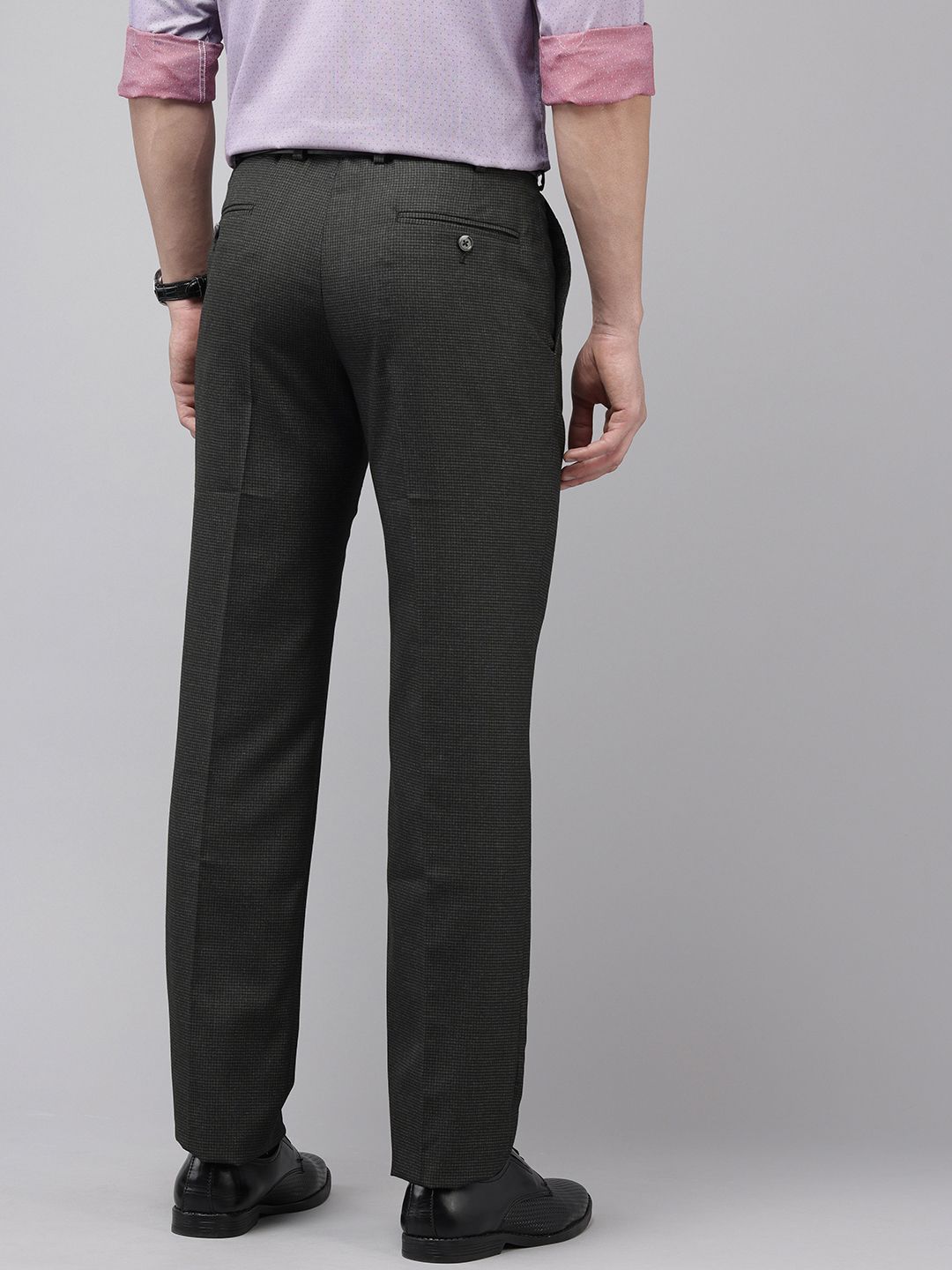Park Avenue Men Checked Formal Trousers