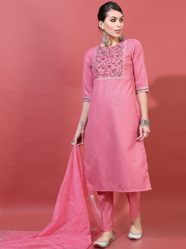 Vishudh Women Rose Yoke Design Thread Work Kurta with Trousers