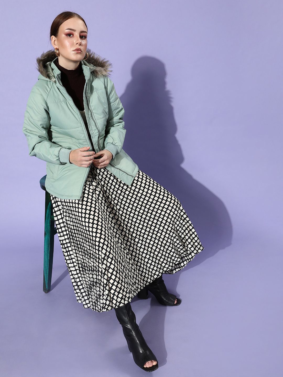 DressBerry Women Green Solid Faux Fur Trim Hooded Parka Jacket