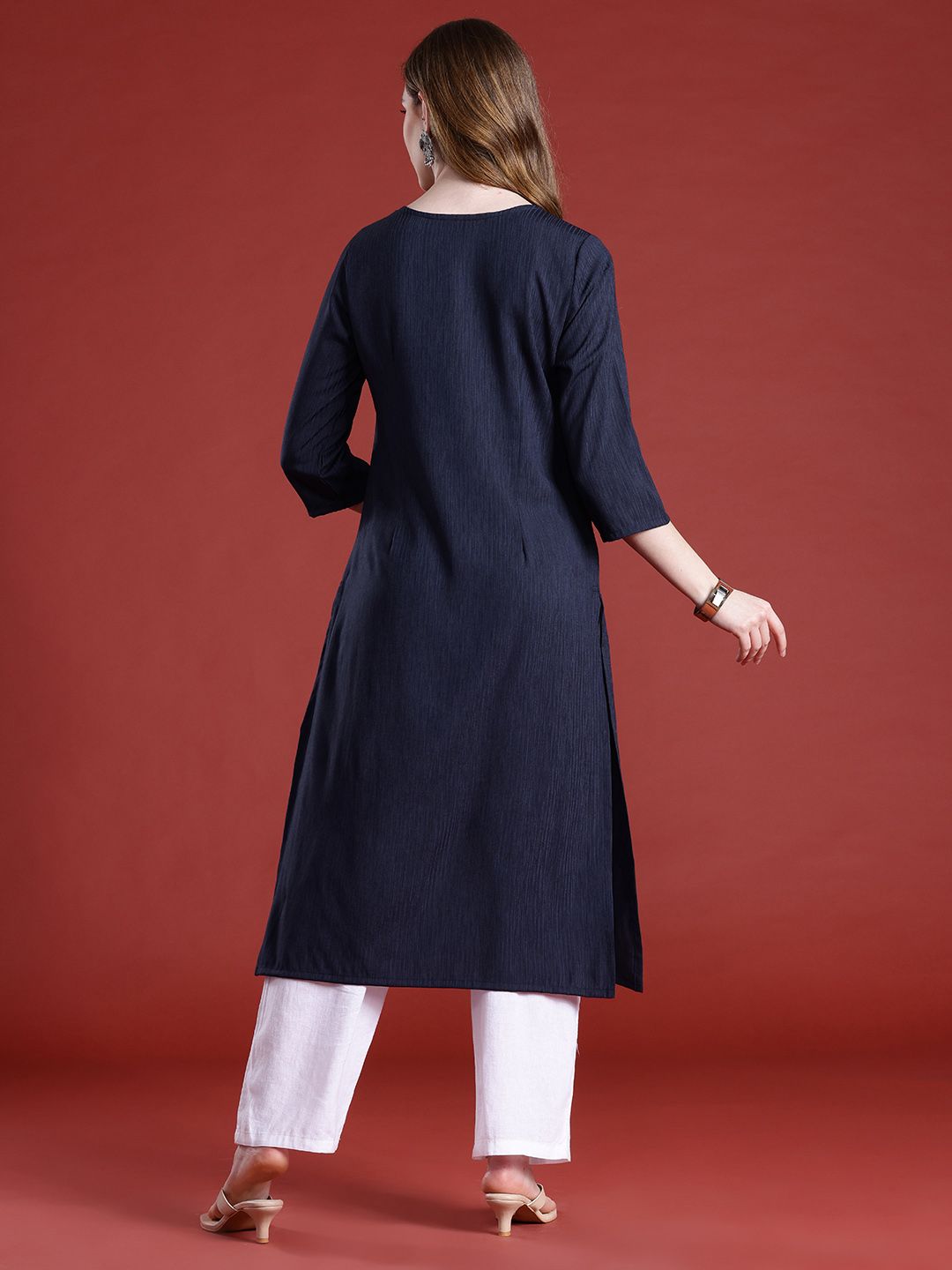 Anouk Sequins & Thread Work Straight Kurta