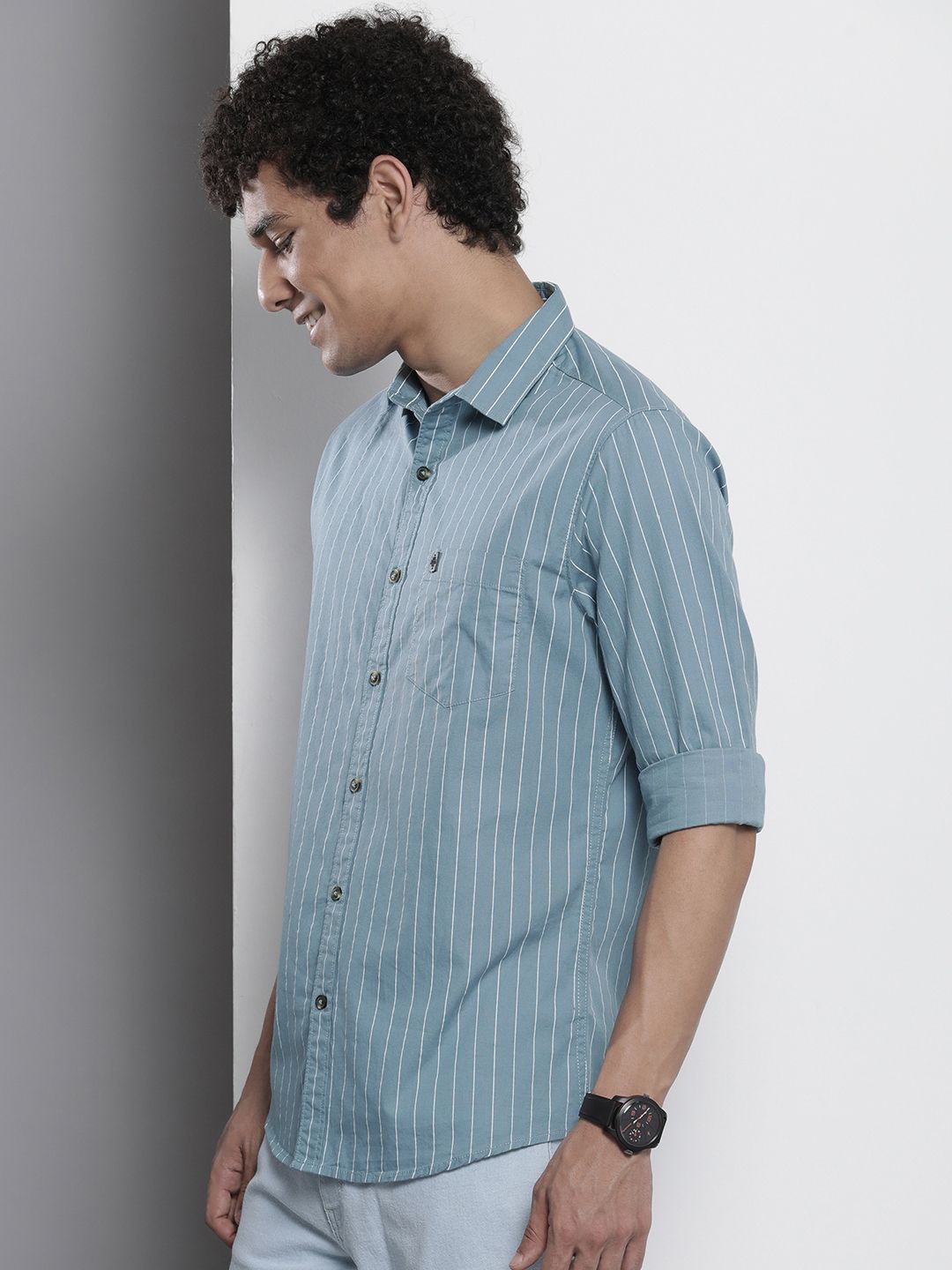 The Indian Garage Co Men Pinstripes Casual Shirt