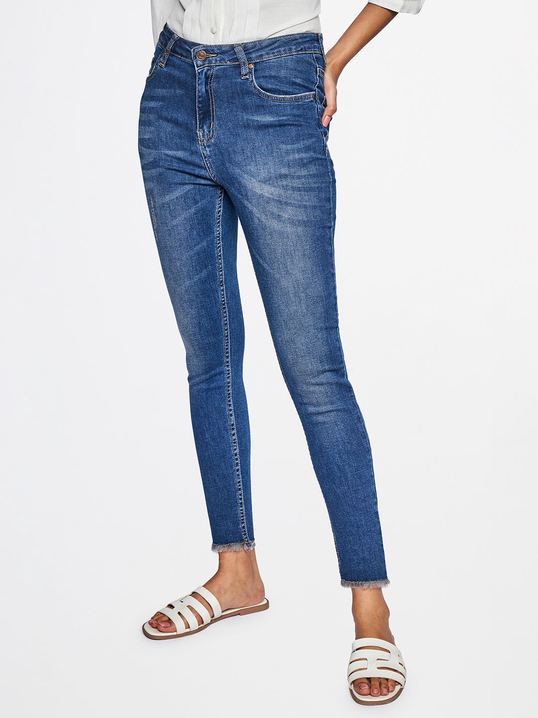 AND Women Blue Skinny Fit Light Fade Stretchable Jeans