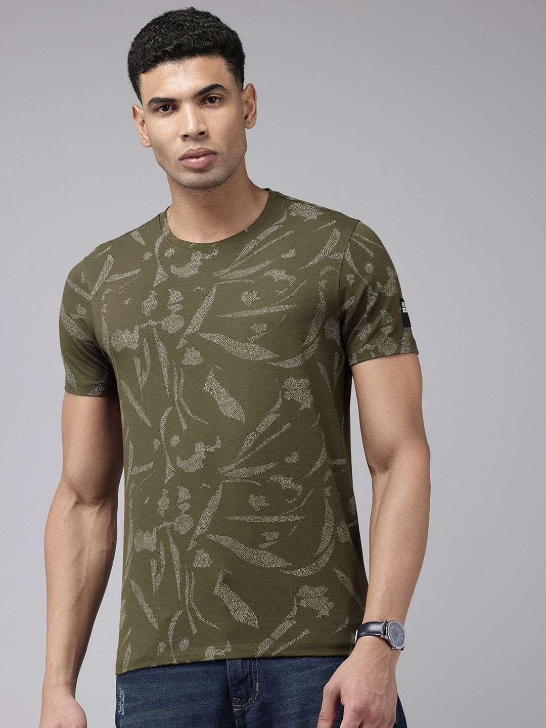 SPYKAR Graphic Printed Slim Fit T-shirt