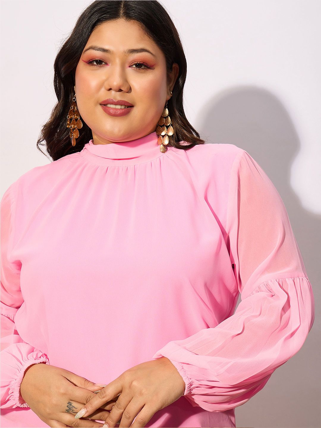 SASSAFRAS Curve Plus Size High Neck Georgette Top