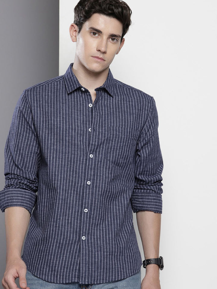 The Indian Garage Co Slim Fit Opaque Striped Casual Shirt